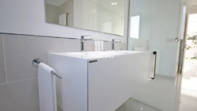 Penthouse in Estepona photo 14