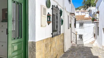 Terraced house in Canillas de Aceituno photo 6