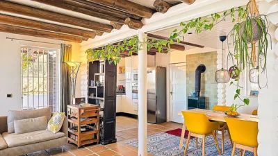 House in Canillas de Albaida photo 10