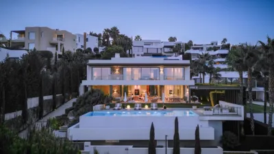 House in El Paraíso-Atalaya-Benamara photo 2