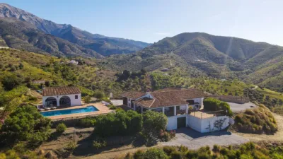 Villa in Canillas de Aceituno photo 5