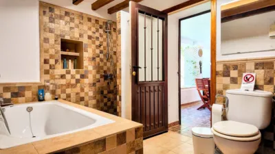 Rustic house in Almogía photo 16