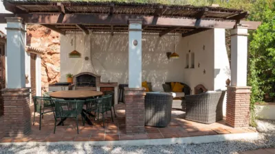 Rustic House in Almogía photo 9