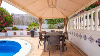Villa in Alcaucín photo 4