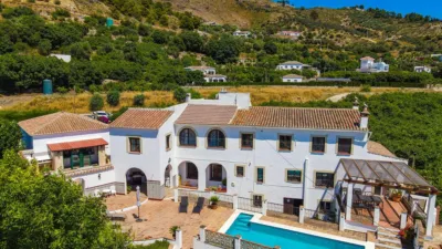 Rustic House in Canillas de Albaida photo 2