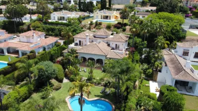 Villa in El Paraíso-Atalaya-Benamara photo 2