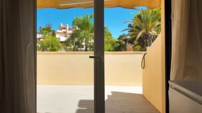 Townhouse in Marbella photo 3