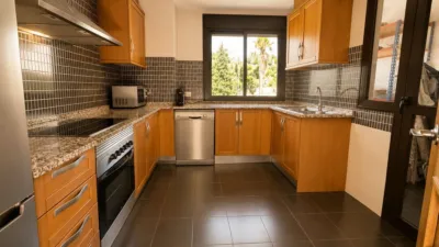 Apartment in Estepona photo 4