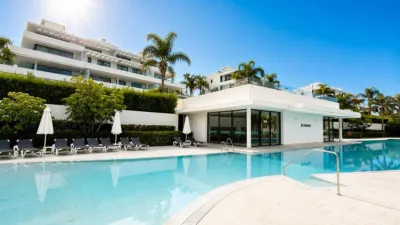 Apartment in Estepona photo 6
