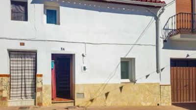 Townhouse in Alfarnate photo 4