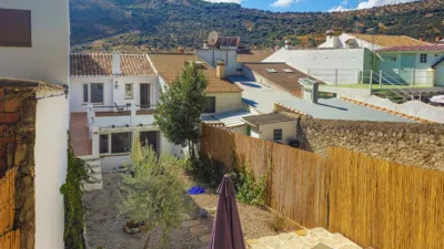 Townhouse in Alfarnate photo 36
