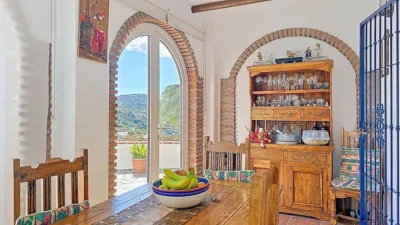 House in Canillas de Albaida photo 12
