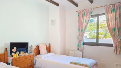 House in Canillas de Albaida photo 19