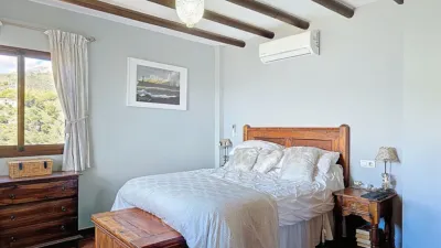 House in Canillas de Albaida photo 22