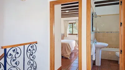 House in Canillas de Albaida photo 27