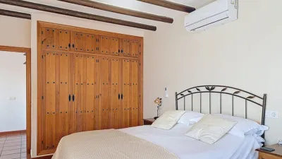 House in Canillas de Albaida photo 31