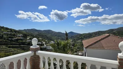 House in Canillas de Albaida photo 33