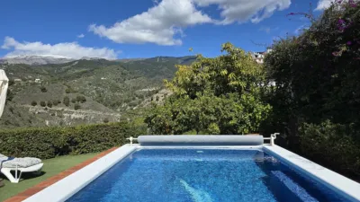 House in Canillas de Albaida photo 37