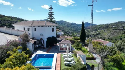 House in Canillas de Albaida photo 45