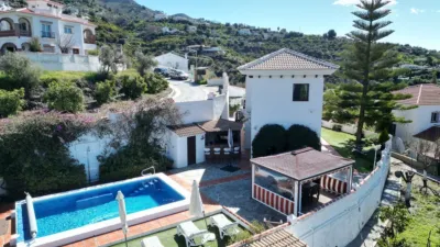 House in Canillas de Albaida photo 46