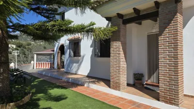 House in Canillas de Albaida photo 6