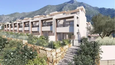 Townhouse in Istán photo 2