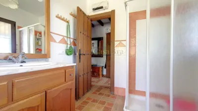 Villa in Canillas de Albaida photo 10