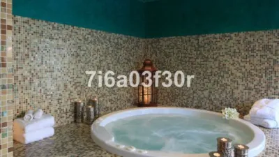 Apartment in Estepona photo 17