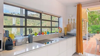 Villa for sale in Sayalonga photo 14