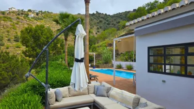 Villa for sale in Sayalonga photo 31