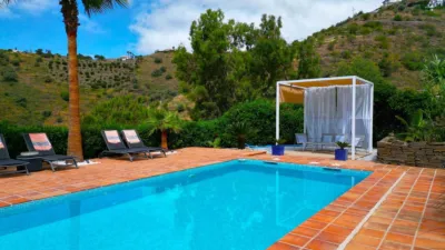 Villa for sale in Sayalonga photo 37