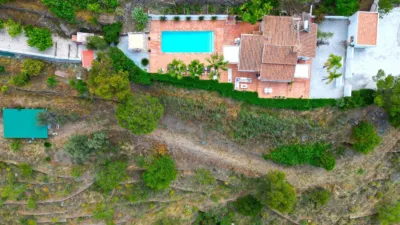 Villa for sale in Sayalonga photo 48