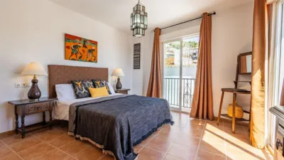 Townhouse in Canillas de Albaida photo 14