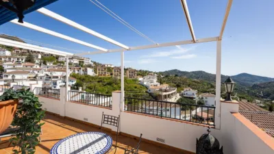 Townhouse in Canillas de Albaida photo 2