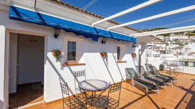 Townhouse in Canillas de Albaida photo 3
