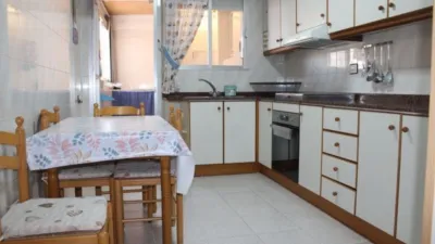 Apartment on Calle del Poeta Miguel Hernández photo 7