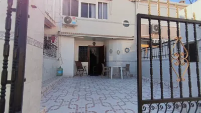Terraced house in Calle Alicante, 1 photo 2