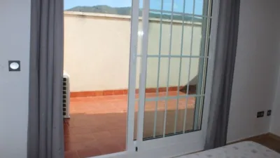 Duplex penthouse on Fernando Sánchez Agüera Street photo 39