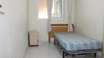 Apartment on Calle de Miguel Hernández photo 25