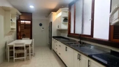 Piso en alquiler en Calle Calle, La Salle-El Cabo-Los Llanos (Distrito Salud-La Salle. Santa Cruz de Tenerife Capital) de 1.650 €<span>/mes</span>