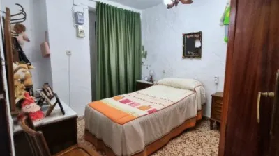 House on Zagrilla Street photo 15