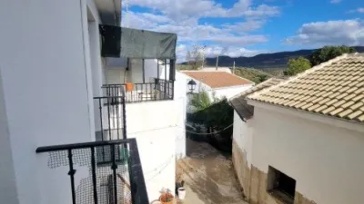 House on Zagrilla Street photo 23
