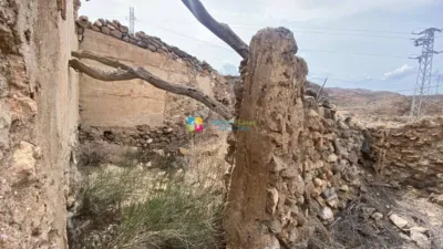 Rustic finca in Partaloa photo 8