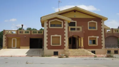 Chalet in Yecla photo 3