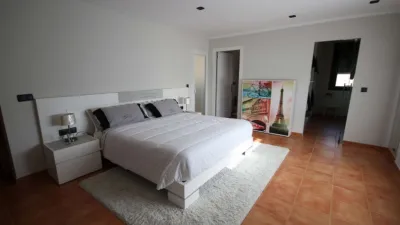 Chalet in Petrer photo 18