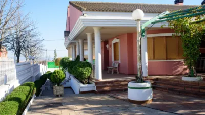Villa in Caudete photo 10