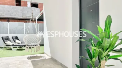 Chalet en venta en Urbanizaciones - Vista 4