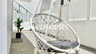 Chalet en venta en Urbanizaciones - Más