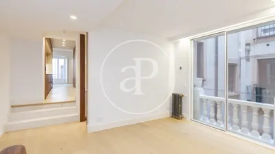 Apartment in Palacio photo 13
