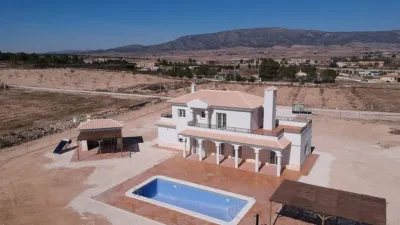 Chalet in El Pinós - Pinoso photo 34